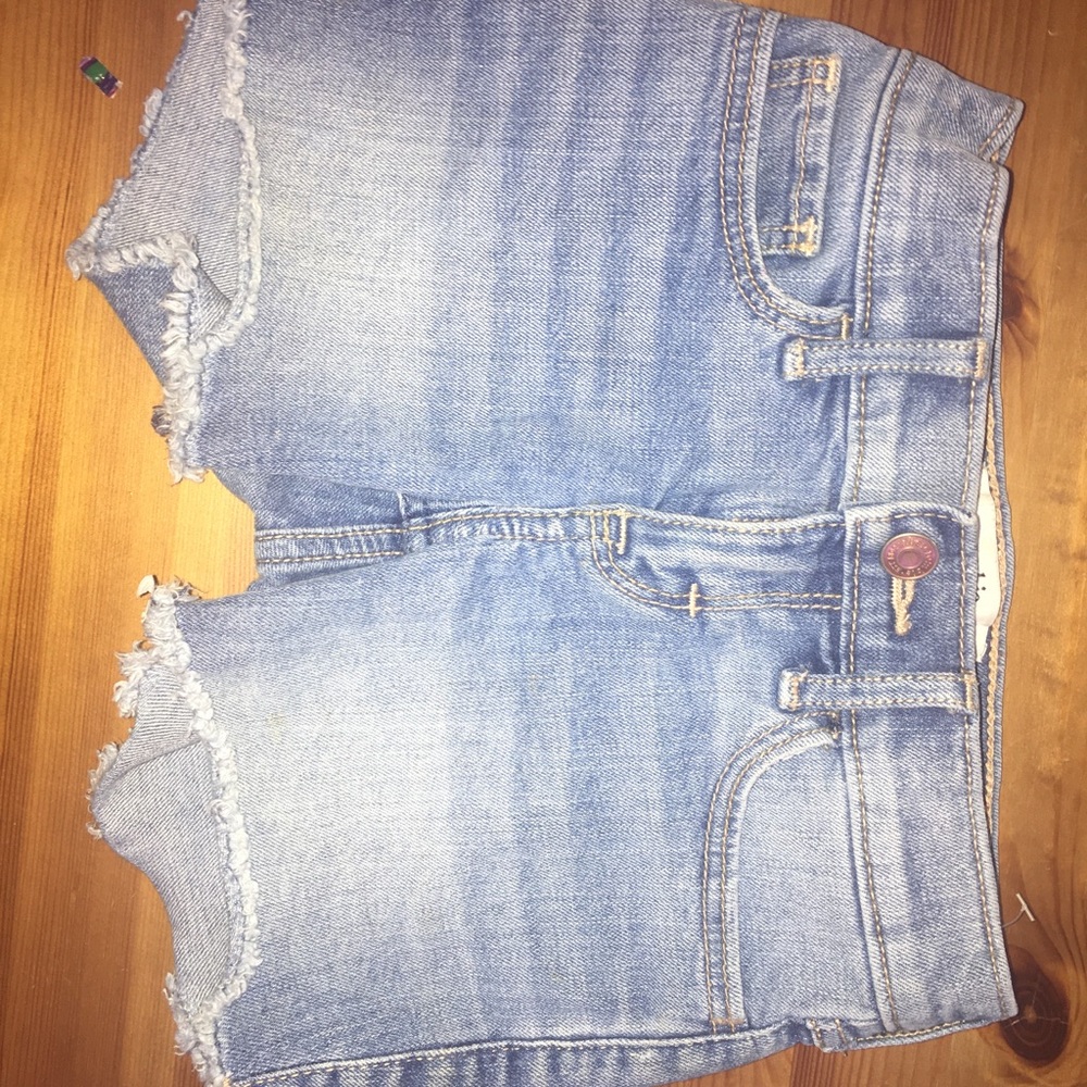 Bundle of 3 jean shorts! - Picture 4 of 7